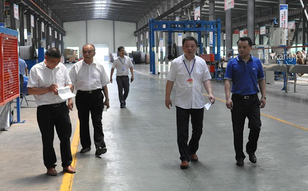 9323彩票集团领导慰问一线员工 9323彩票集团领导慰问一线员工